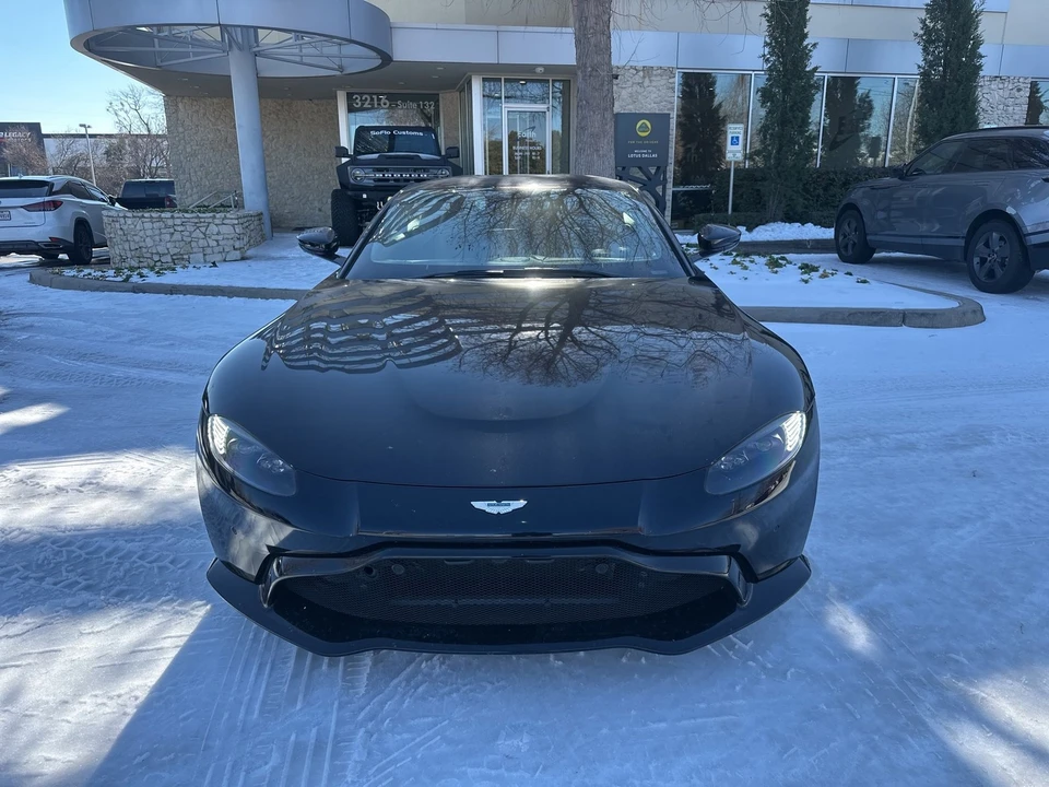 2019 Aston Martin V8 Vantage (2019+) - Image 2 of 8
