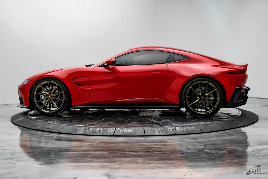 2019 Aston Martin V8 Vantage (2019+) - Image 6 of 12