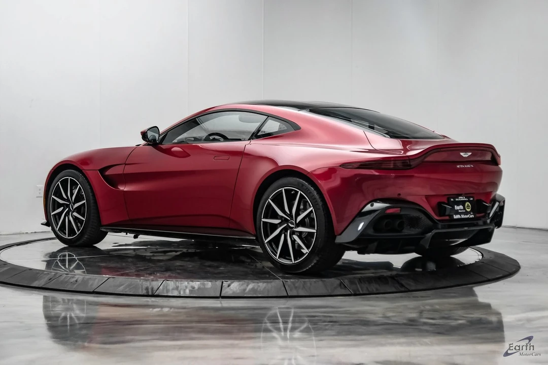 2019 Aston Martin V8 Vantage (2019+) - Image 12 of 31