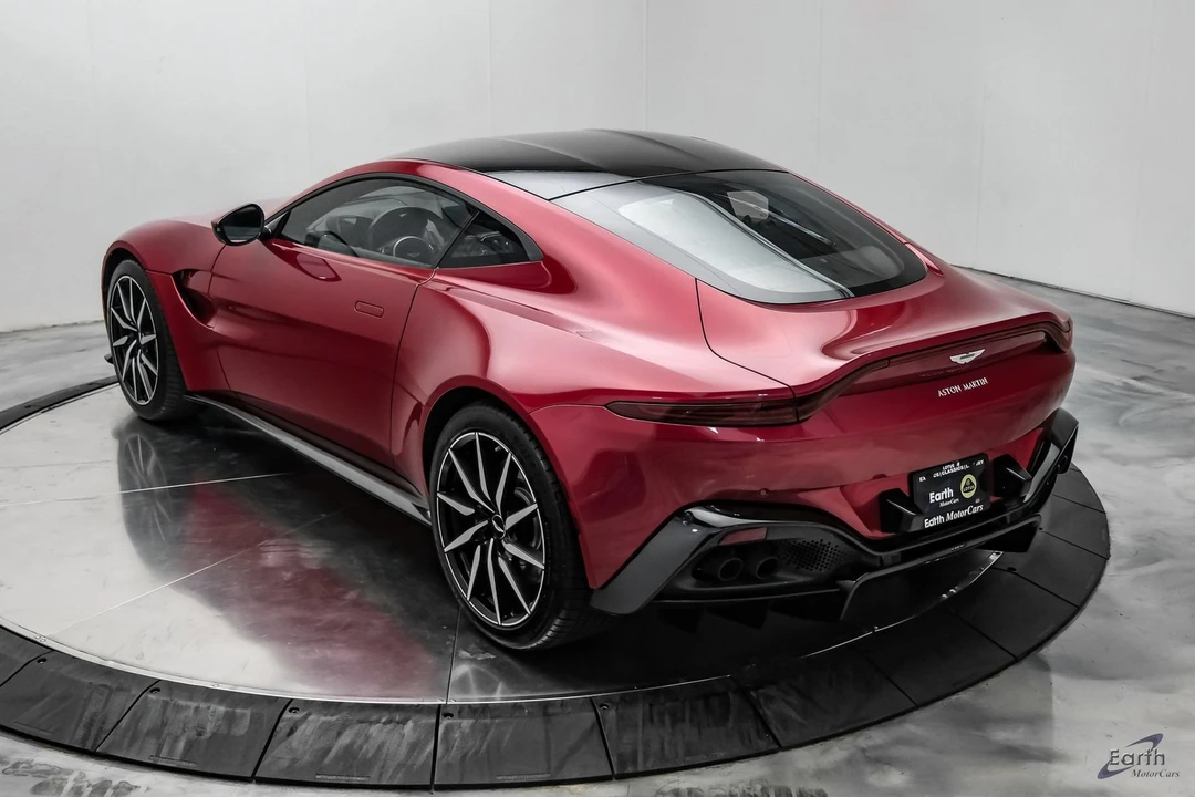 2019 Aston Martin V8 Vantage (2019+) - Image 14 of 31
