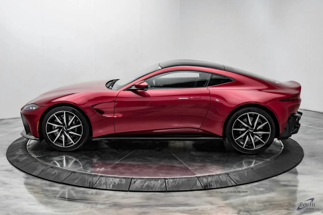 2019 Aston Martin V8 Vantage (2019+) - Image 9 of 31