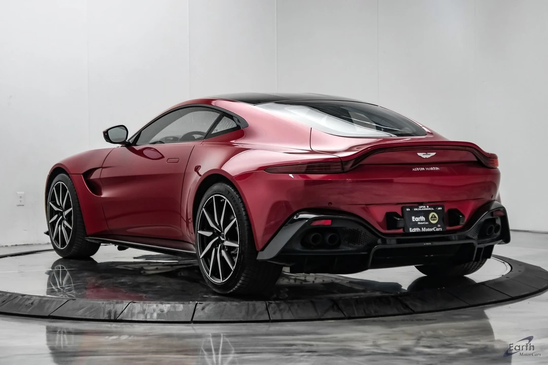 2019 Aston Martin V8 Vantage (2019+) - Image 13 of 31