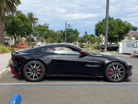 2019 Aston Martin V8 Vantage (2019+) - Image 4 of 18