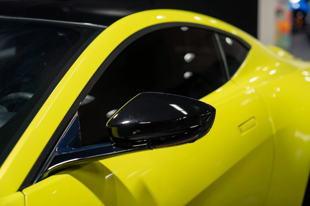 2019 Aston Martin V8 Vantage (2019+) - Image 13 of 31