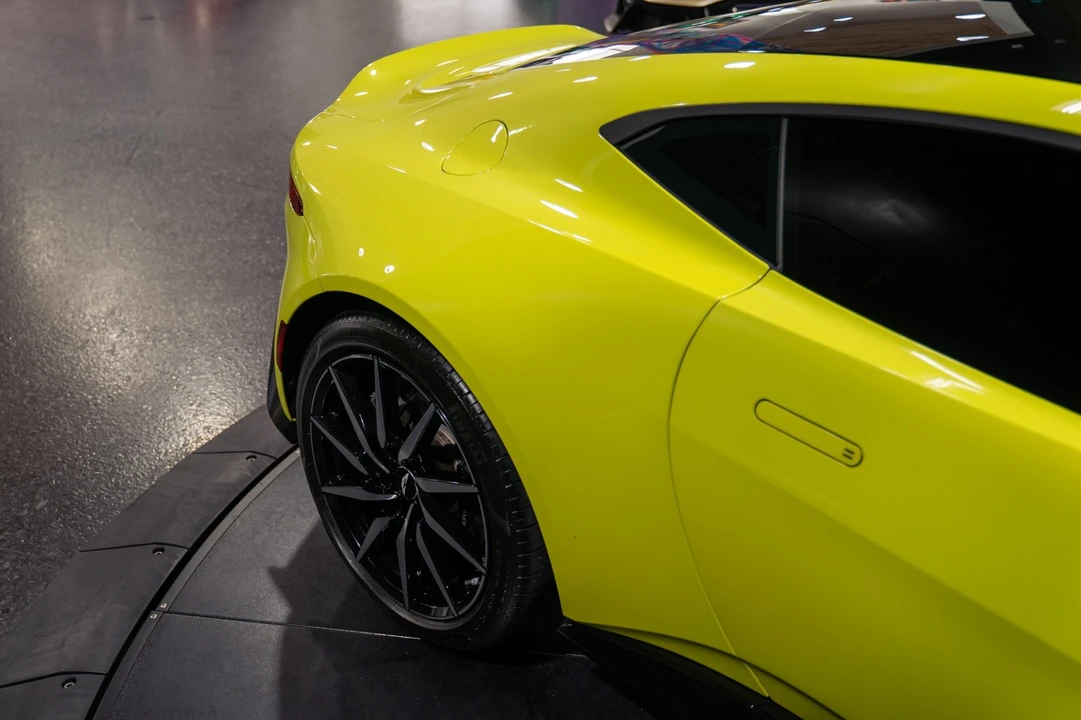 2019 Aston Martin V8 Vantage (2019+) - Image 29 of 31