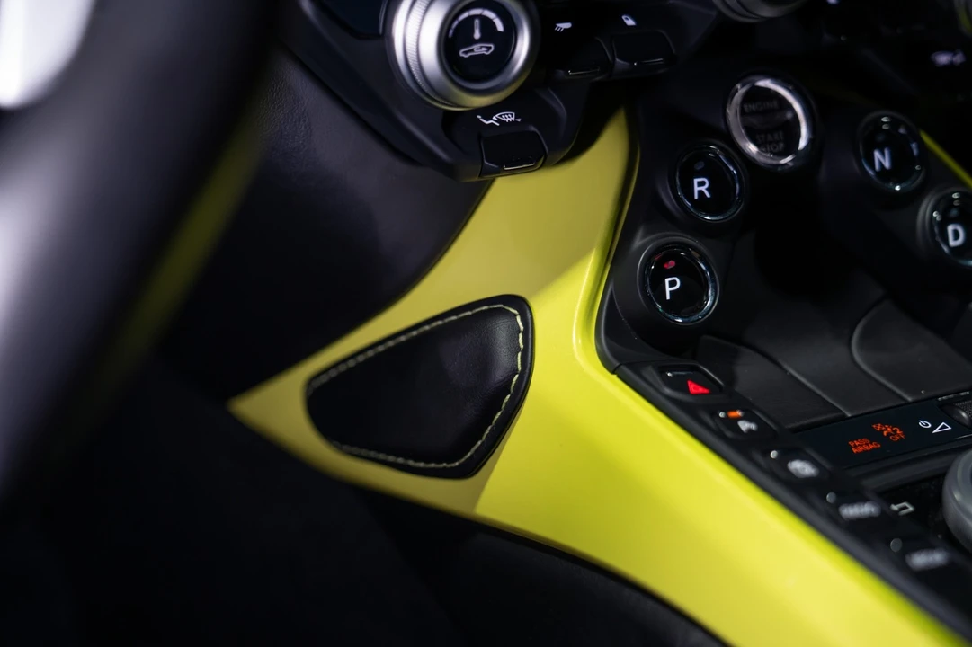2019 Aston Martin V8 Vantage (2019+) - Image 28 of 31