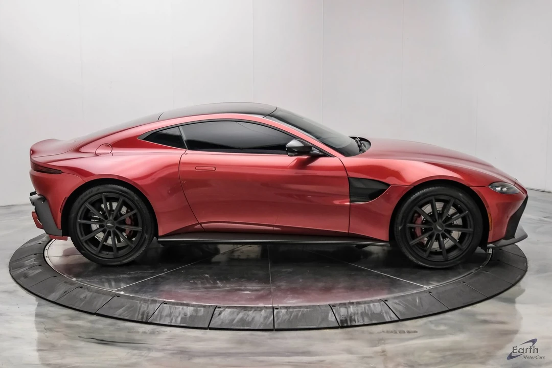 2019 Aston Martin V8 Vantage (2019+) - Image 24 of 31