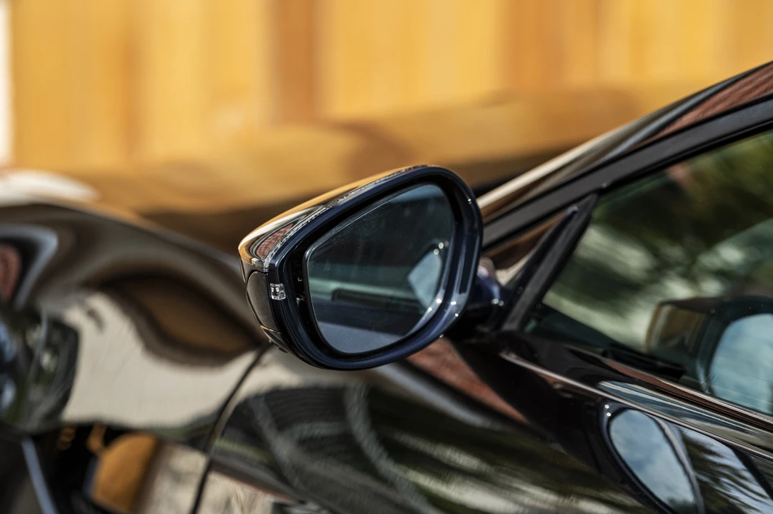 2019 Aston Martin V8 Vantage (2019+) - Image 11 of 31