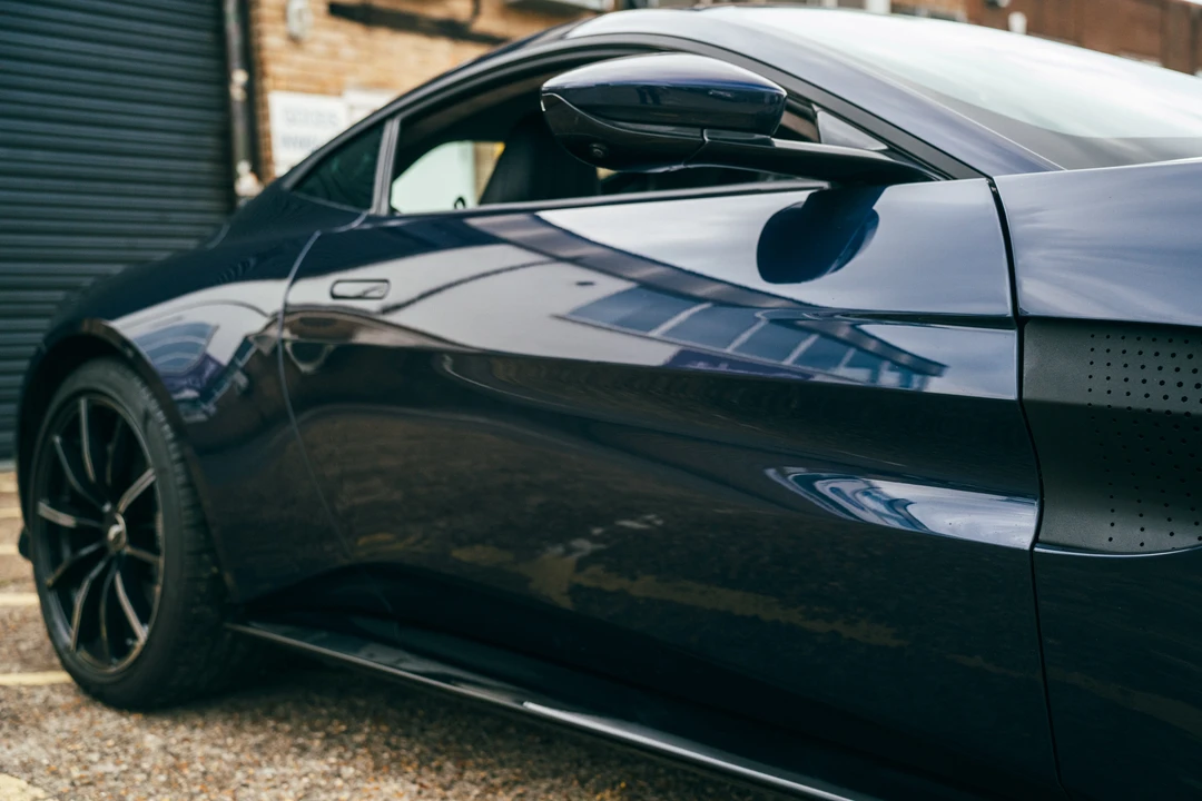 2019 Aston Martin V8 Vantage (2019+) - Image 30 of 31