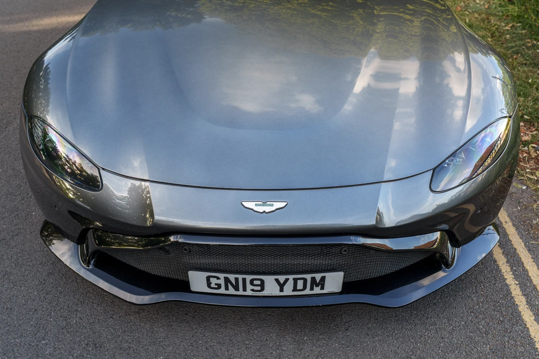 2018 Aston Martin V12 Vantage (2010-2018) - Image 12 of 31