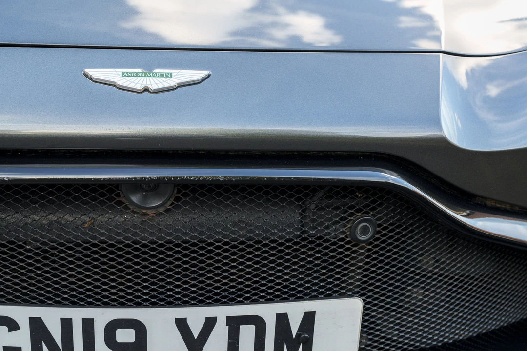 2018 Aston Martin V12 Vantage (2010-2018) - Image 17 of 31