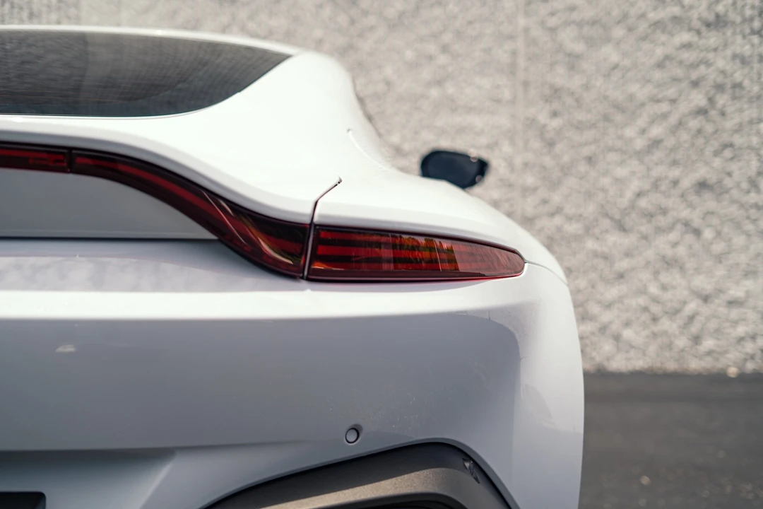 2019 Aston Martin V8 Vantage (2019+) - Image 23 of 31