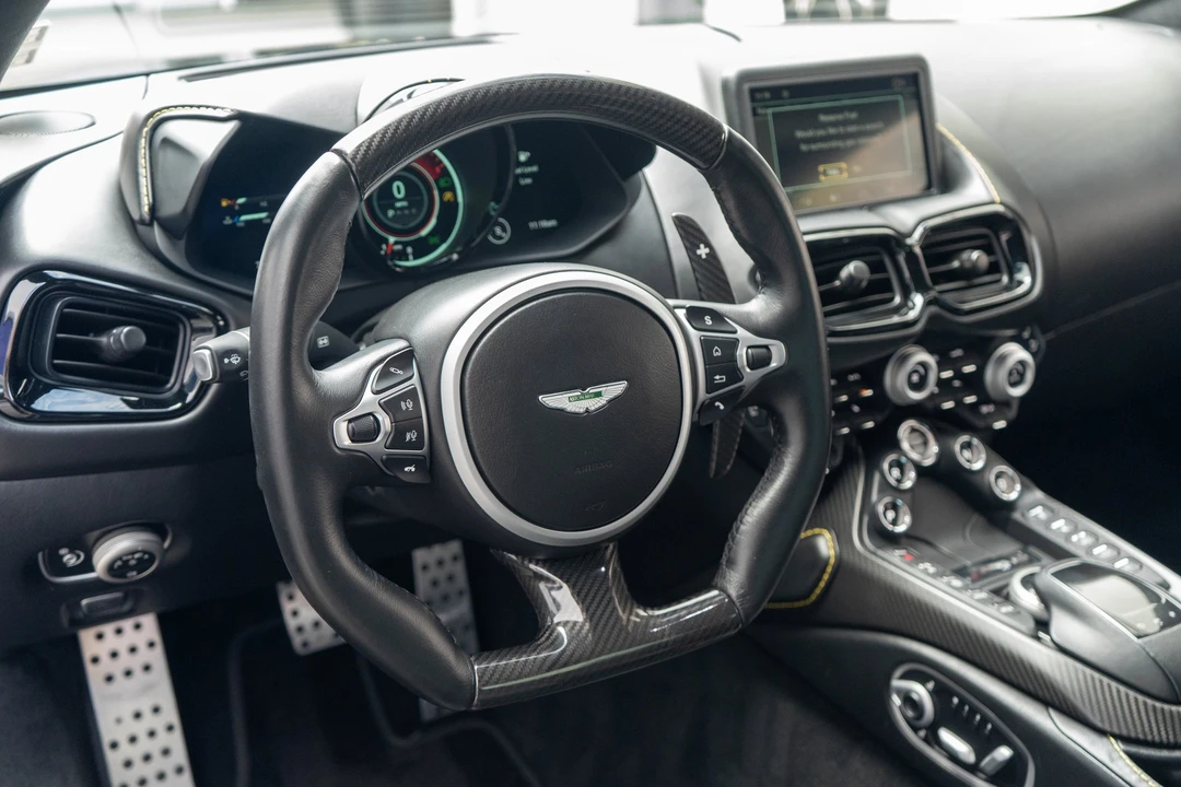 2019 Aston Martin V8 Vantage (2019+) - Image 9 of 31