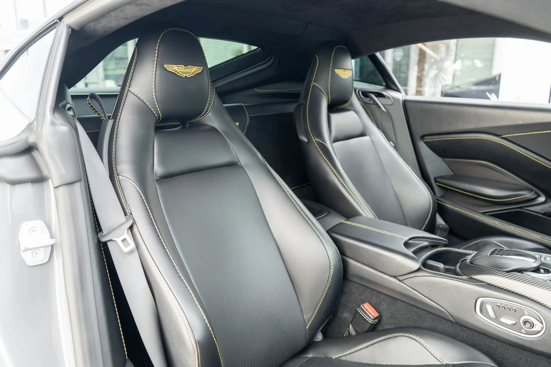 2019 Aston Martin V8 Vantage (2019+) - Image 25 of 31