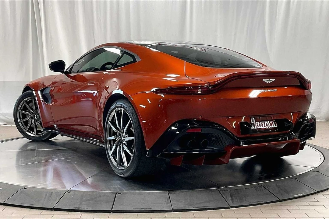2019 Aston Martin V8 Vantage (2019+) - Image 7 of 21