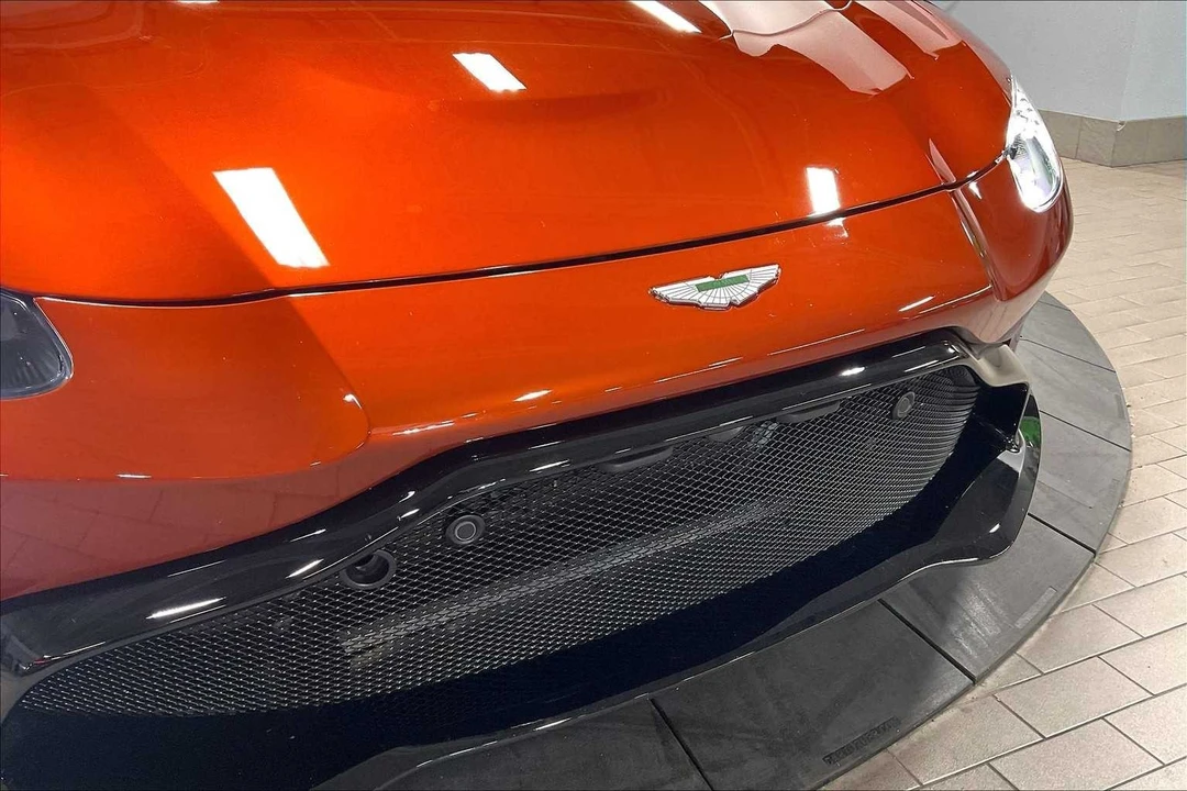 2019 Aston Martin V8 Vantage (2019+) - Image 10 of 21