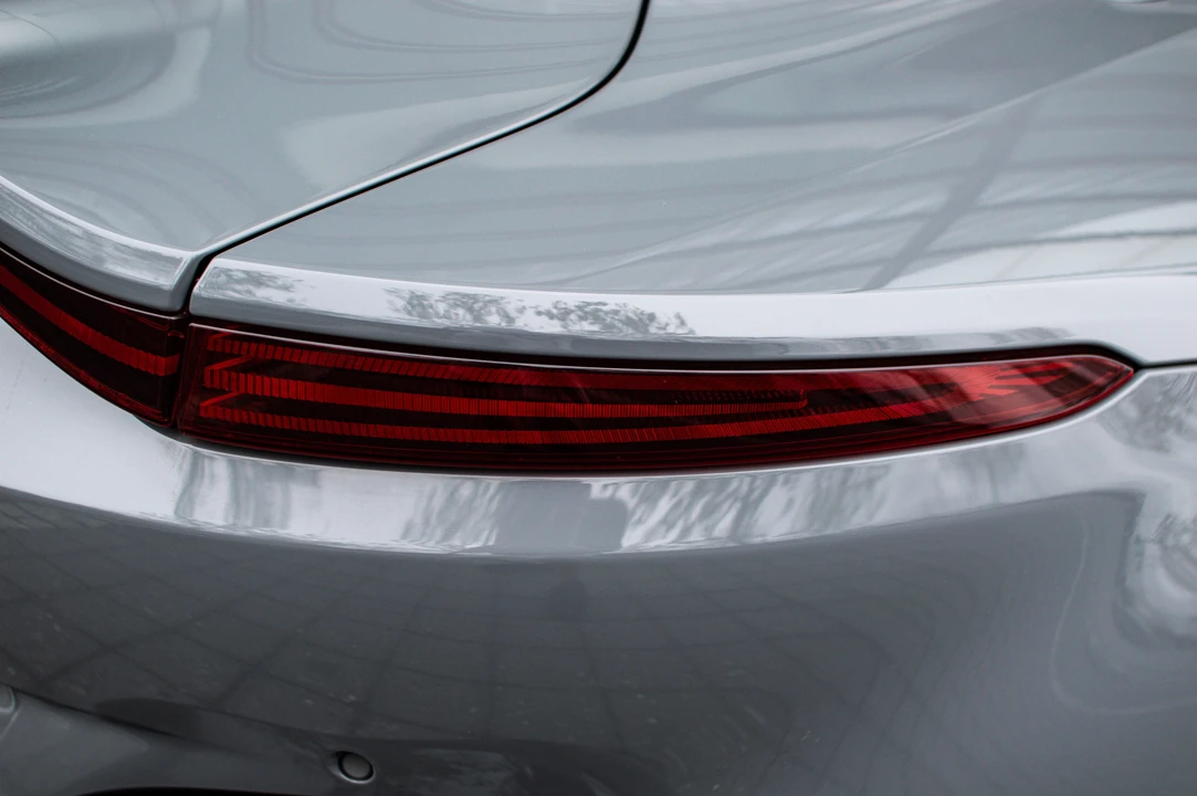 2019 Aston Martin V8 Vantage (2019+) - Image 24 of 31