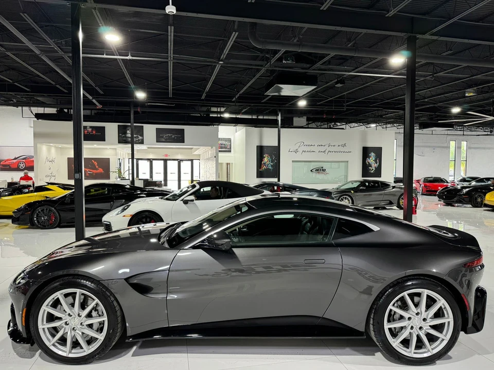2019 Aston Martin V8 Vantage (2019+) - Image 3 of 12
