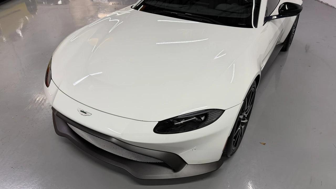 2019 Aston Martin V8 Vantage (2019+) - Image 28 of 31
