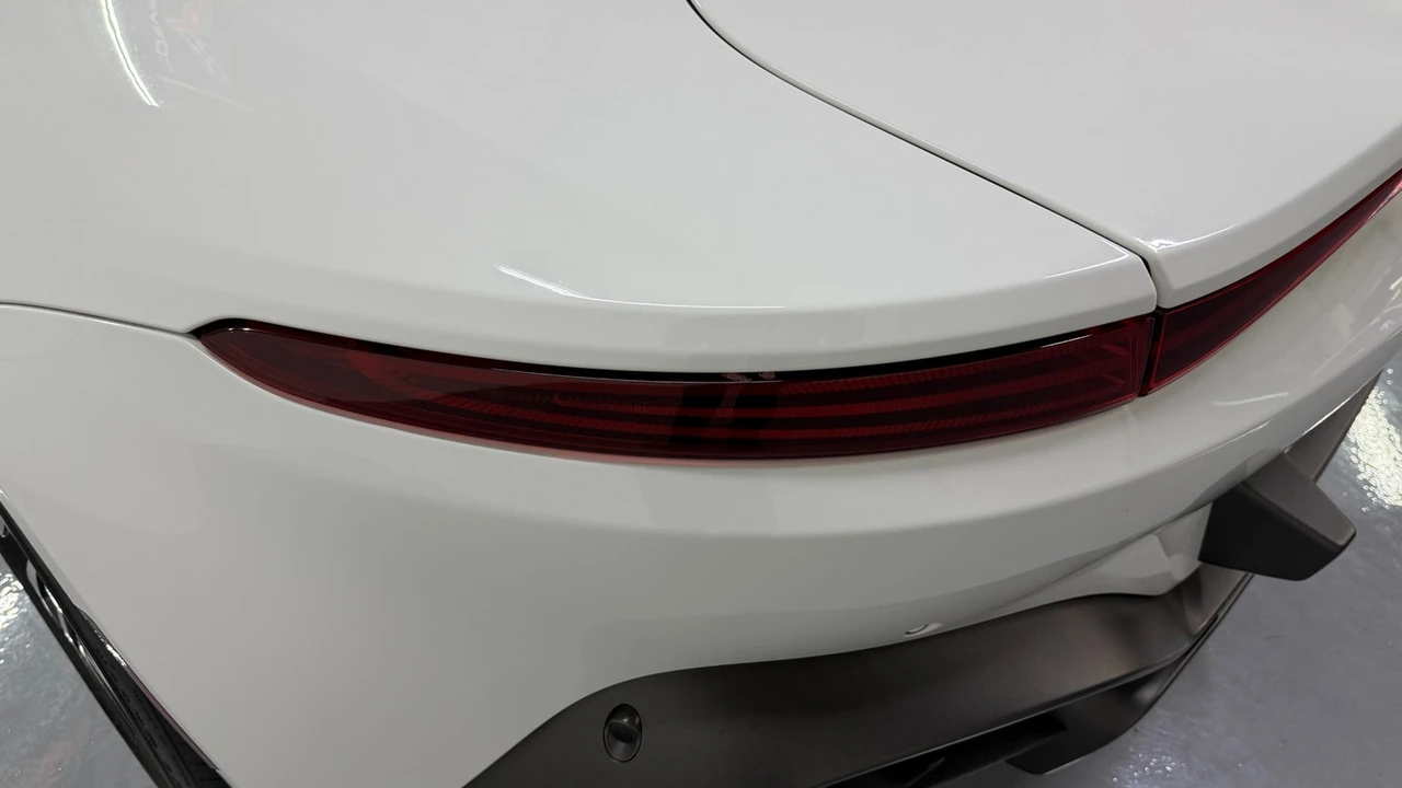 2019 Aston Martin V8 Vantage (2019+) - Image 20 of 31