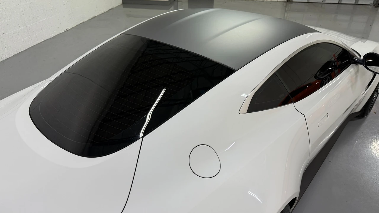 2019 Aston Martin V8 Vantage (2019+) - Image 10 of 31