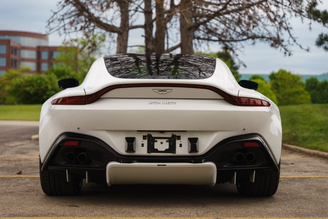 2019 Aston Martin V8 Vantage (2019+) - Image 15 of 31
