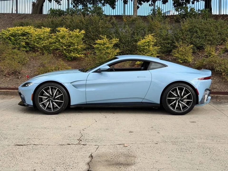 2019 Aston Martin V8 Vantage (2019+) - Image 17 of 21