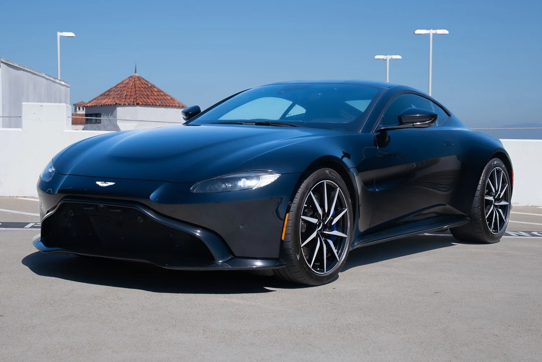 2019 Aston Martin V8 Vantage (2019+) - Image 2 of 21