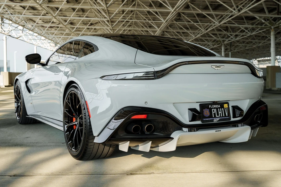 2019 Aston Martin V8 Vantage (2019+) - Image 4 of 31