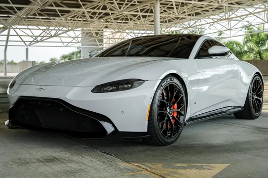 2019 Aston Martin Vantage