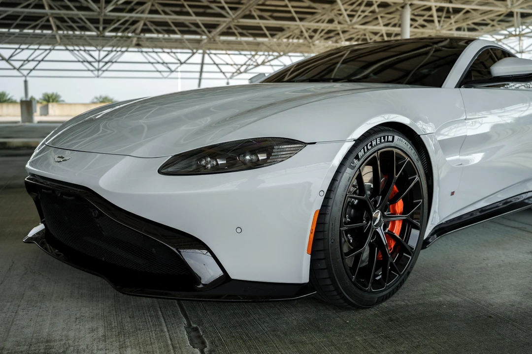 2019 Aston Martin V8 Vantage (2019+) - Image 29 of 31