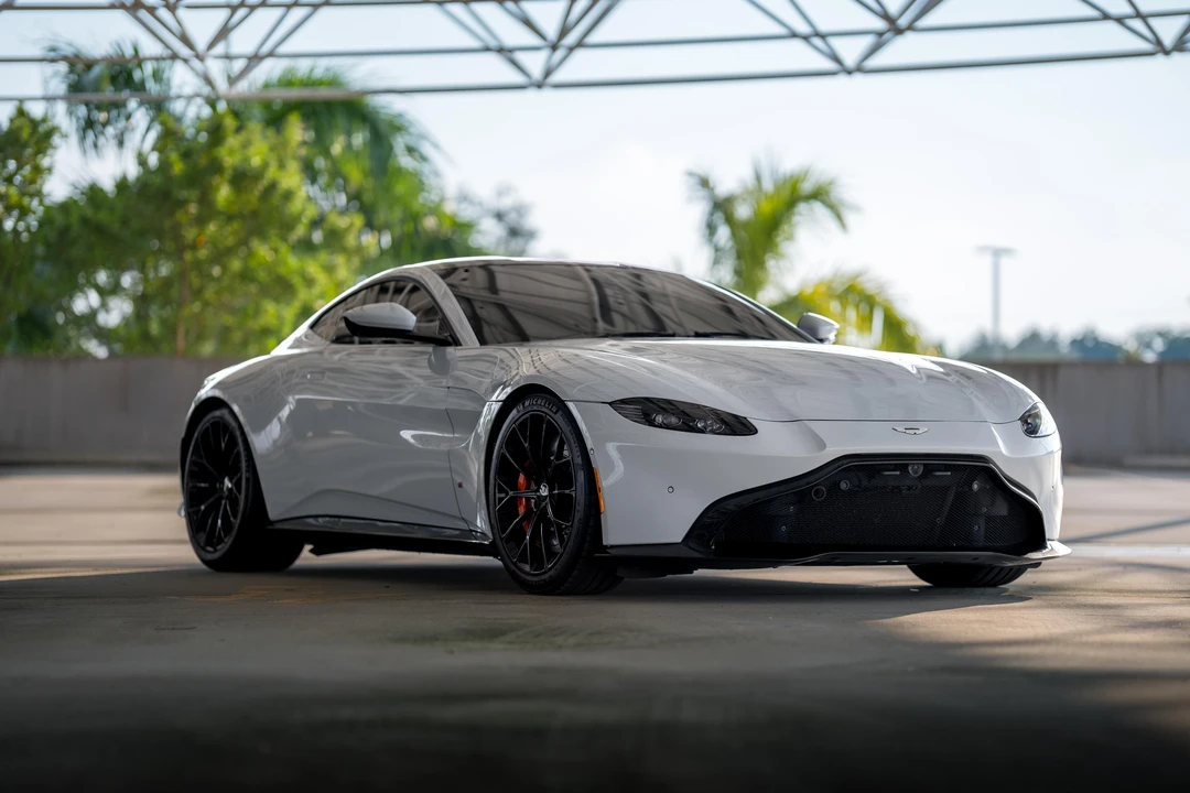 2019 Aston Martin V8 Vantage (2019+) - Image 22 of 31