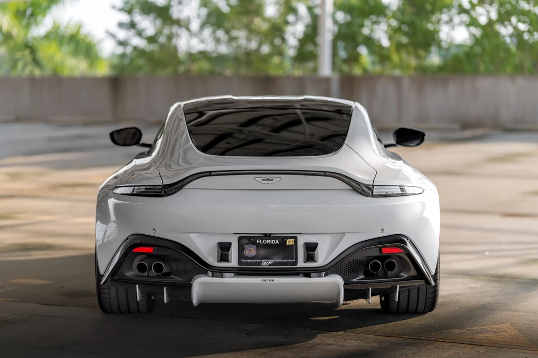 2019 Aston Martin V8 Vantage (2019+) - Image 16 of 31