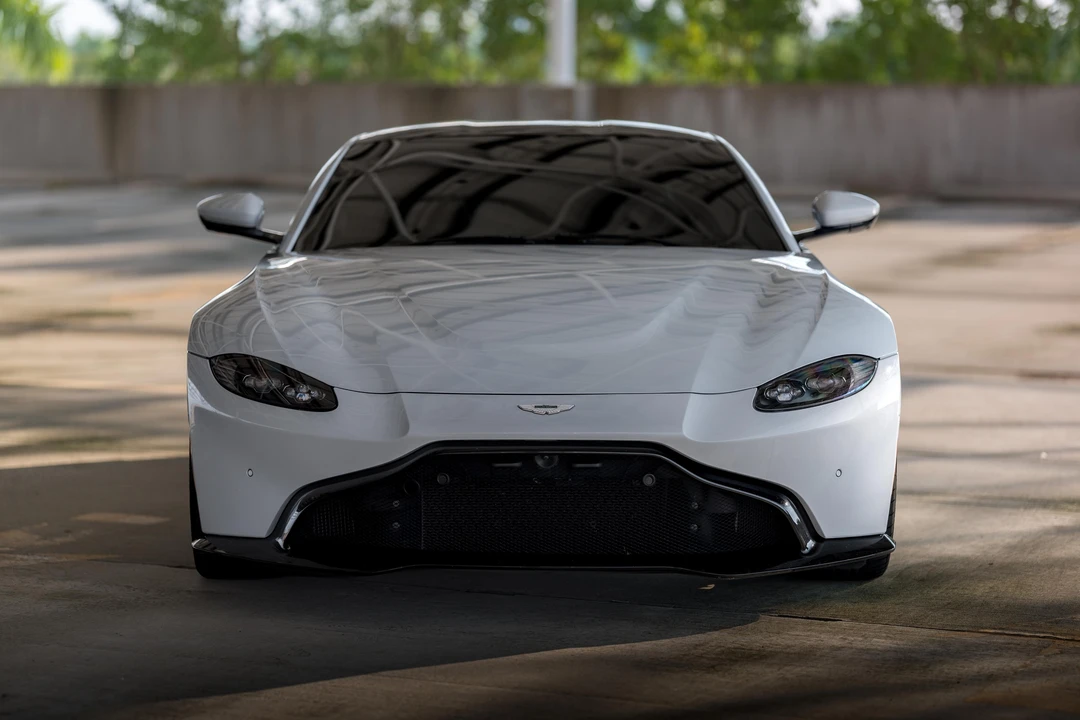 2019 Aston Martin V8 Vantage (2019+) - Image 6 of 31