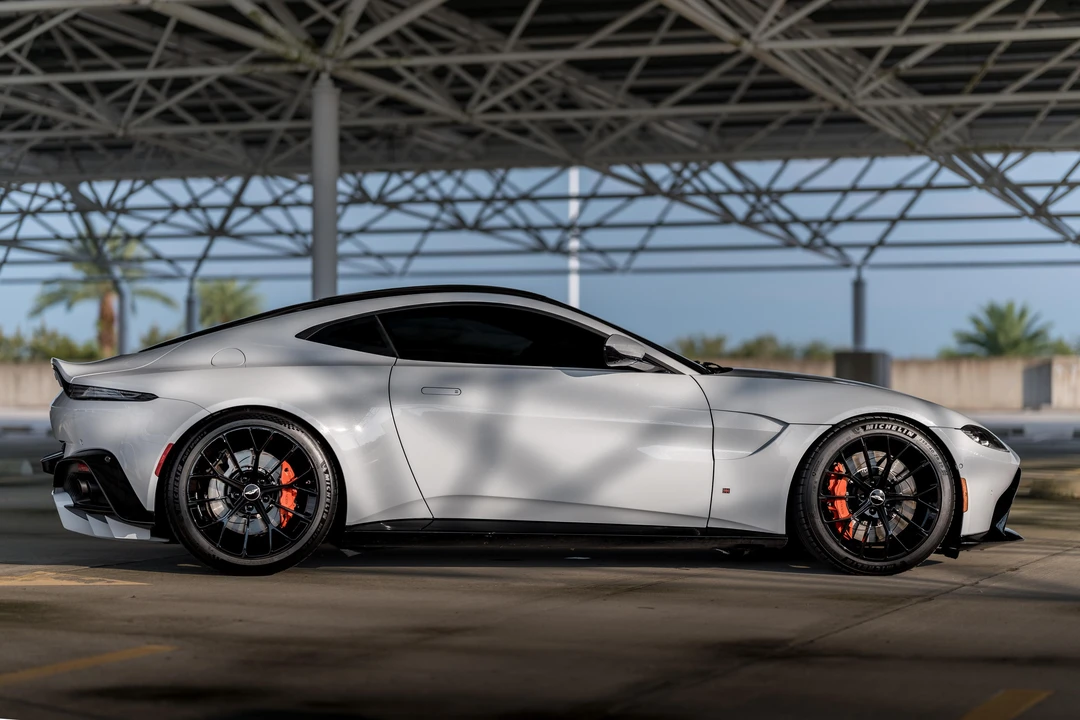2019 Aston Martin V8 Vantage (2019+) - Image 21 of 31