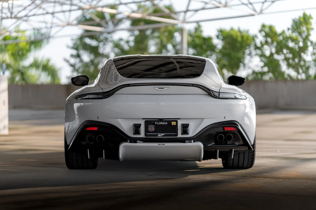2019 Aston Martin V8 Vantage (2019+) - Image 17 of 31