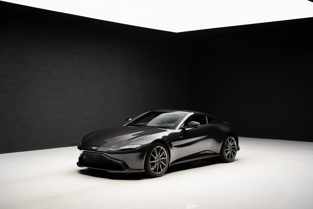 2019 Aston Martin V8 Vantage (2019+) - Image 4 of 12