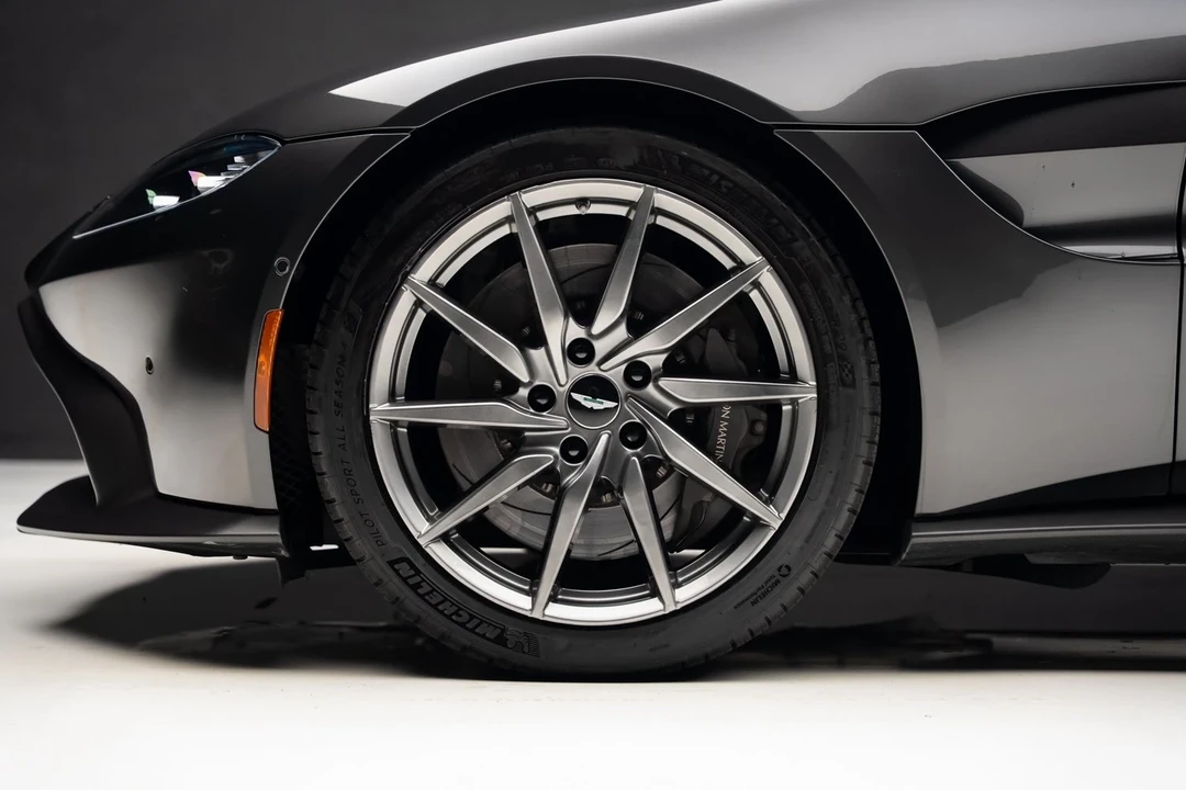 2019 Aston Martin V8 Vantage (2019+) - Image 18 of 21