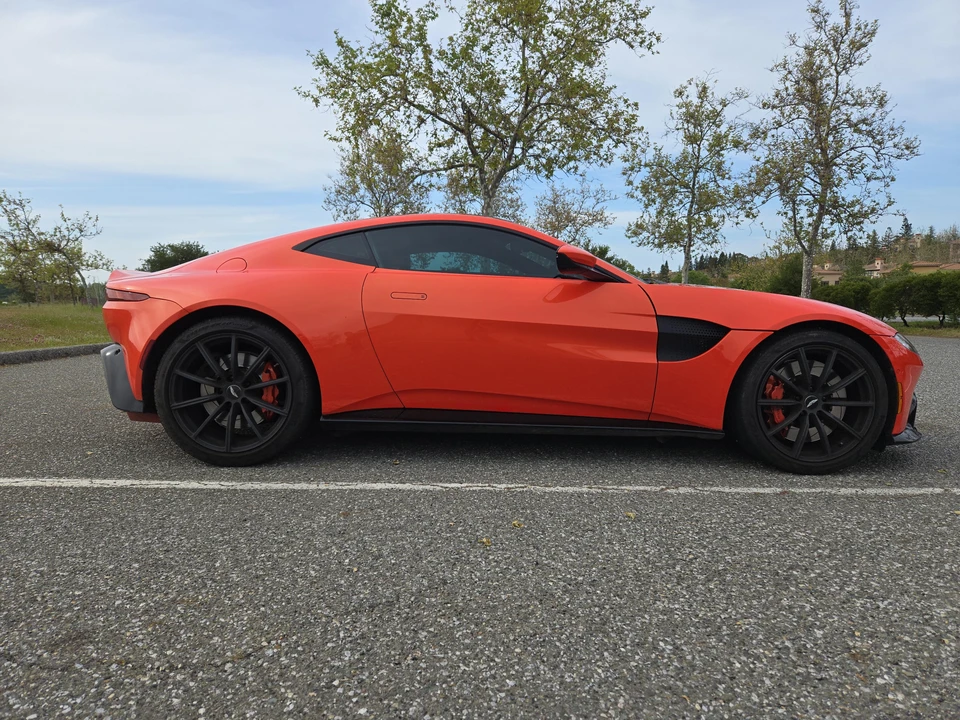2019 Aston Martin V8 Vantage (2019+) - Image 19 of 31
