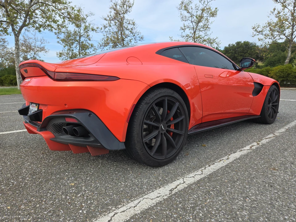 2019 Aston Martin V8 Vantage (2019+) - Image 18 of 31