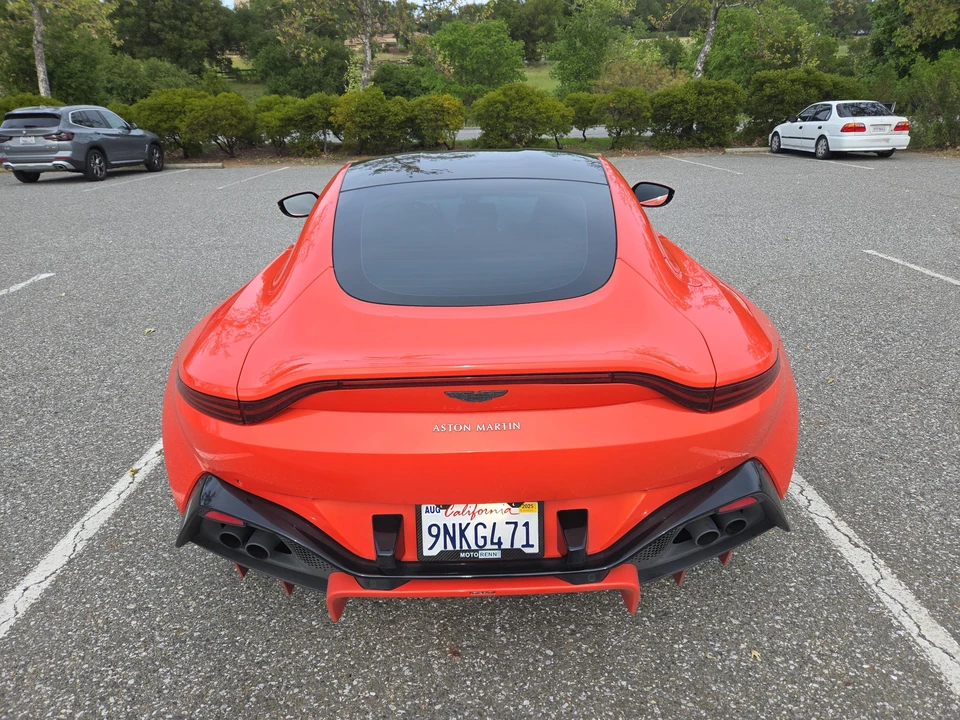 2019 Aston Martin V8 Vantage (2019+) - Image 14 of 31