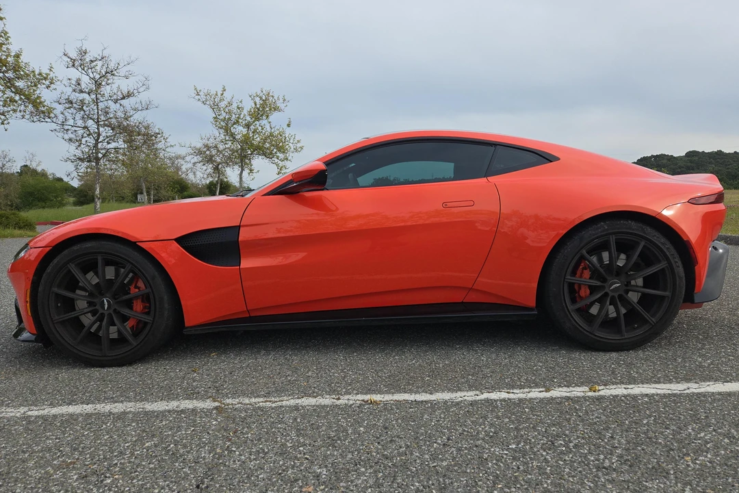 2019 Aston Martin V8 Vantage (2019+) - Image 3 of 31