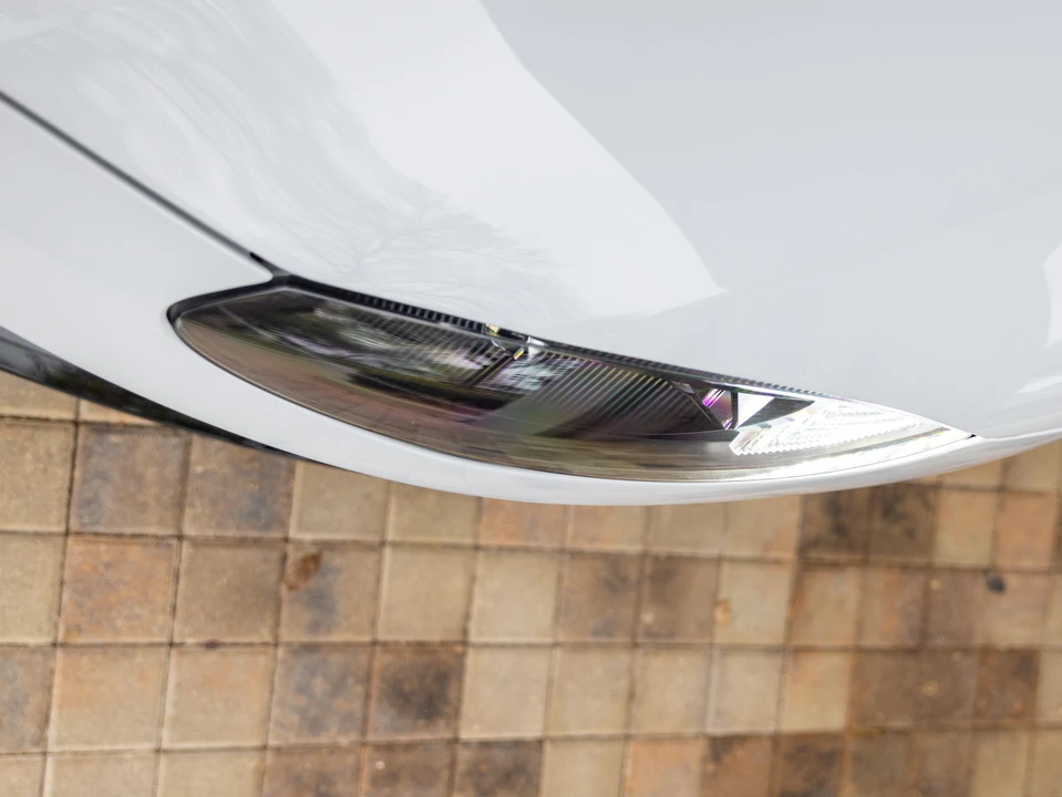 2019 Aston Martin V8 Vantage (2019+) - Image 15 of 31