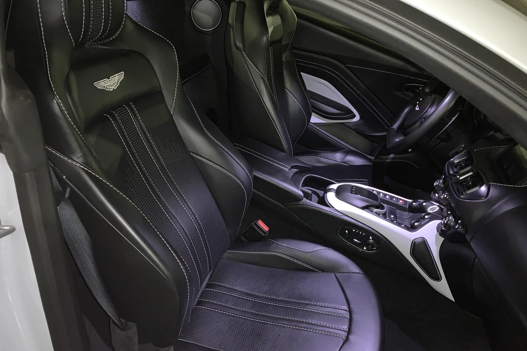 2019 Aston Martin V8 Vantage (2019+) - Image 26 of 31