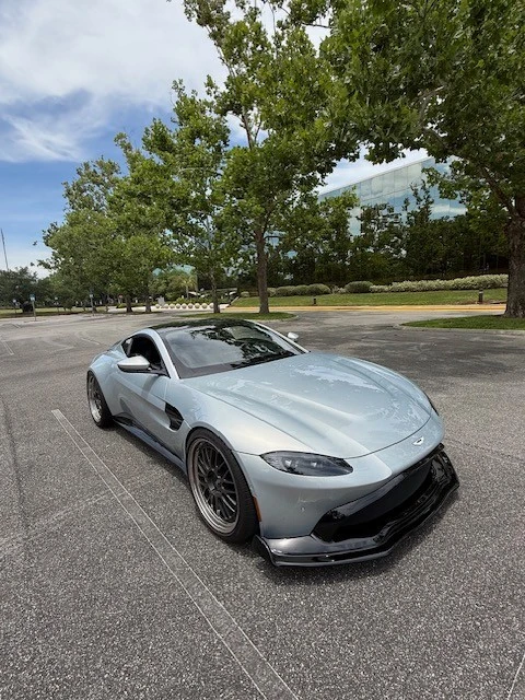 2019 Aston Martin V8 Vantage (2019+) - Image 8 of 31