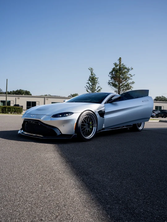 2019 Aston Martin V8 Vantage (2019+) - Image 30 of 31