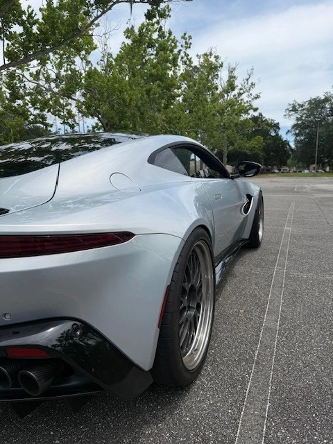 2019 Aston Martin V8 Vantage (2019+) - Image 3 of 31