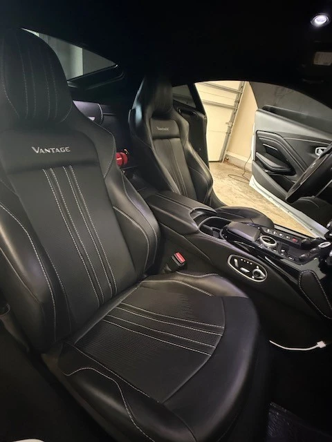2019 Aston Martin V8 Vantage (2019+) - Image 20 of 31