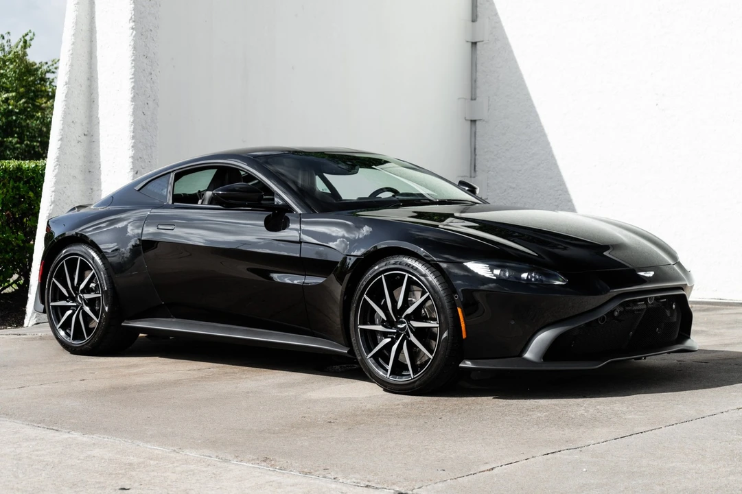 2019 Aston Martin V8 Vantage (2019+) - Image 7 of 31