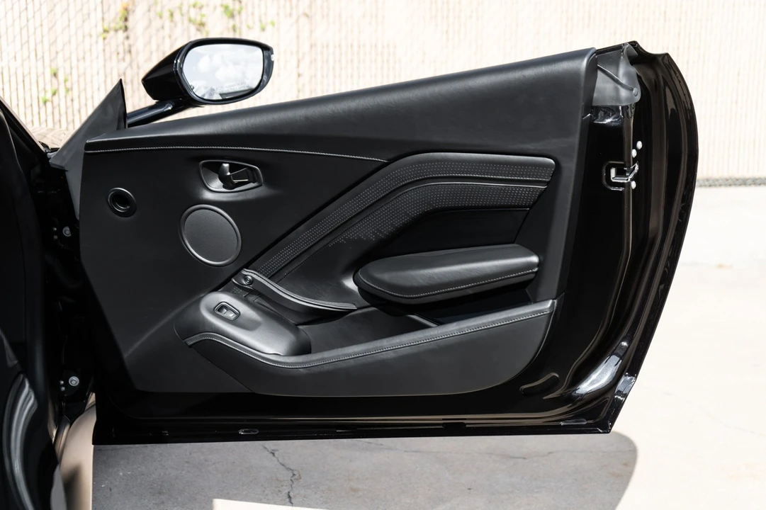2019 Aston Martin V8 Vantage (2019+) - Image 30 of 31
